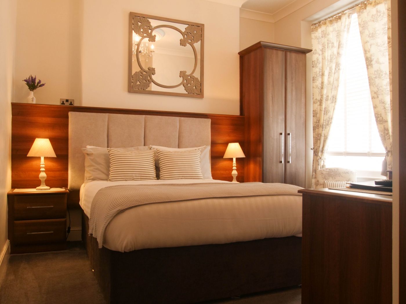 Room 4