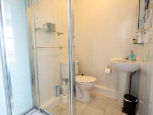 Elm Tree Bathroom